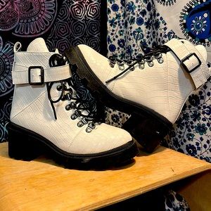 Faux snakeskin white combat boots . Worn once .